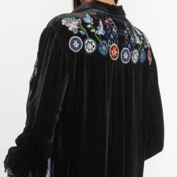 Johnny Was heavily embroidered Pacifica velvet blouse/jacket NWT - Picture 5 of 16